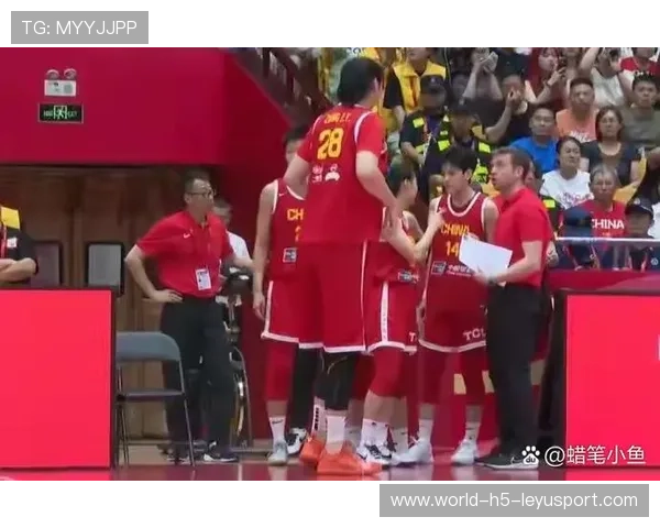 中国女篮再次爆胜世界强队！对手被打懵