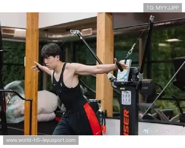 杨瀚森心理观察：被雪藏球员如何自我拯救？